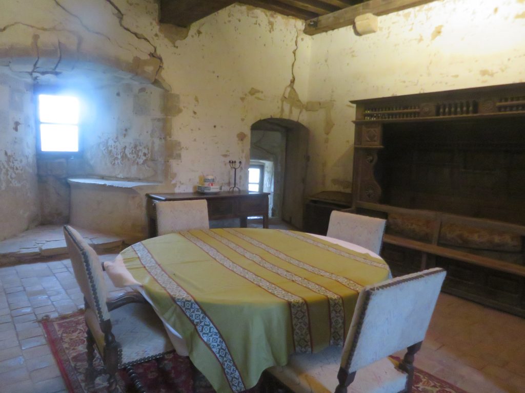 Salle à manger - Tirage privé . 