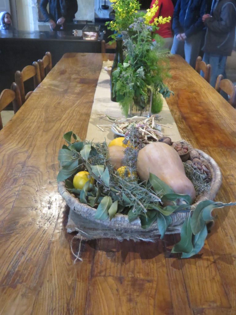 La cuisine, la table - Tirage privé. 