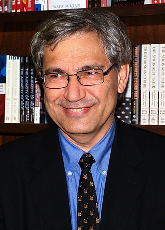 Oran PAMUK - conférence 2009- source wikipedia